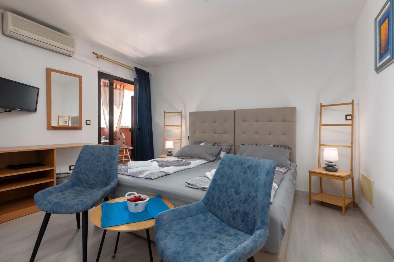 Apartments Miri Vrsar Eksteriør billede