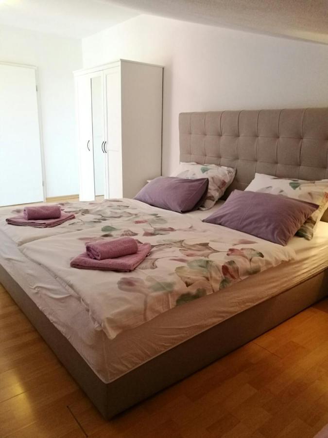 Apartments Miri Vrsar Eksteriør billede